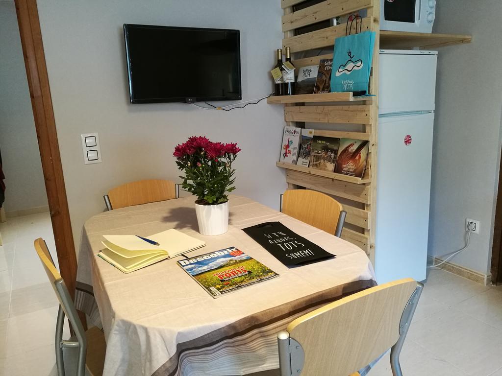 Apartaments Els Temporers Corbera المظهر الخارجي الصورة